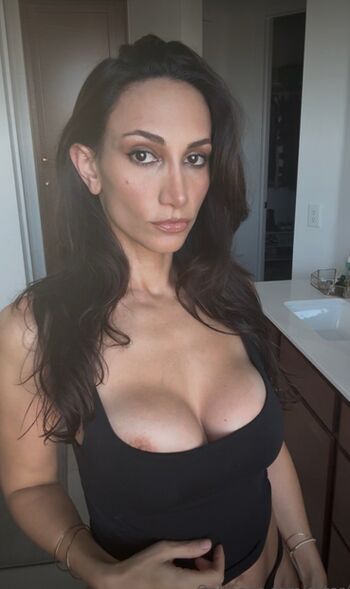 Ester Steinberg Leaked Nude OnlyFans (Photo 7)