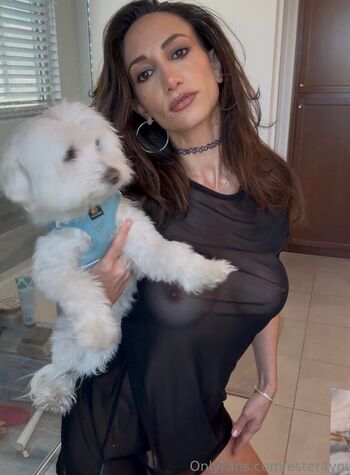 Ester Steinberg Leaked Nude OnlyFans (Photo 14)