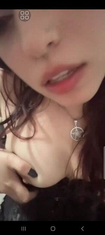 Estysantana Leaked Nude OnlyFans (Photo 9)