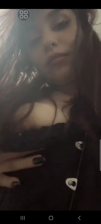 Estysantana Leaked Nude OnlyFans (Photo 10)