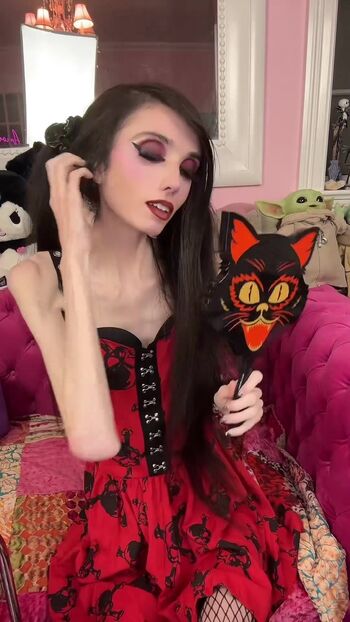 Eugenia Cooney Leaked Nude OnlyFans (Photo 51)