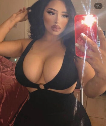 Eunice Garcia Leaked Nude OnlyFans (Photo 4)