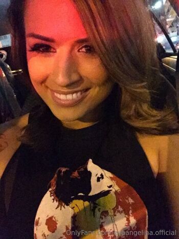 Eva Angelina