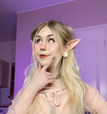 Eva Ellary Leaked Nude OnlyFans (Photo 4)