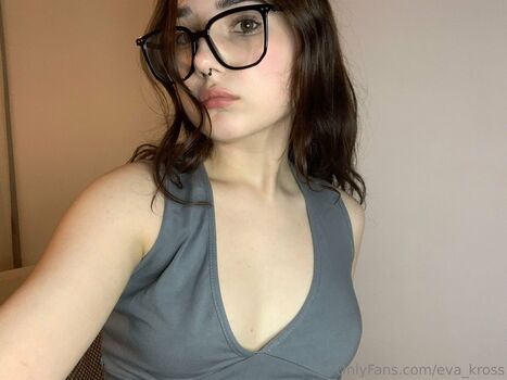 Eva Kross Leaked Nude OnlyFans (Photo 77)