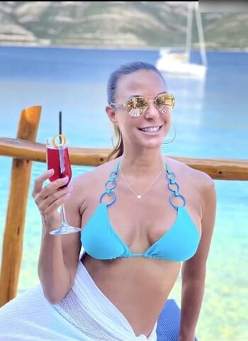 Eva LaRue