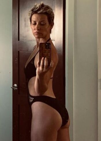 Evangeline Lilly Leaked Nude OnlyFans (Photo 111)