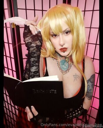 evapilotravyn.free Leaked Nude OnlyFans (Photo 20)