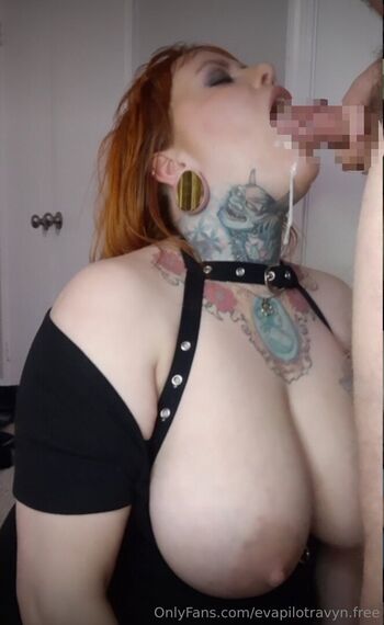 evapilotravyn.free Leaked Nude OnlyFans (Photo 28)