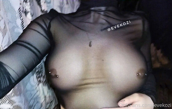 Evekozi Leaked Nude OnlyFans (Photo 111)
