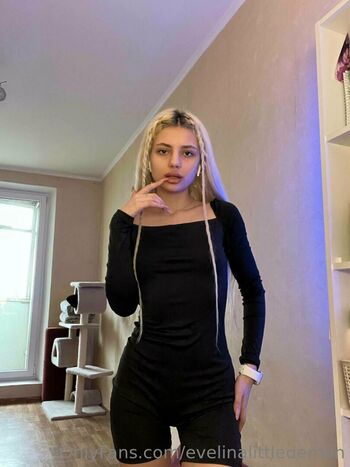 evelinalittledemon