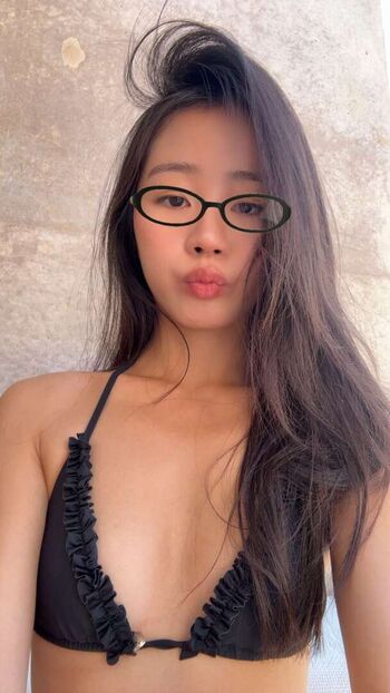 Evelyn Ha