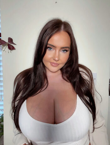 evelynwhite