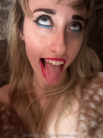 FandomReactions