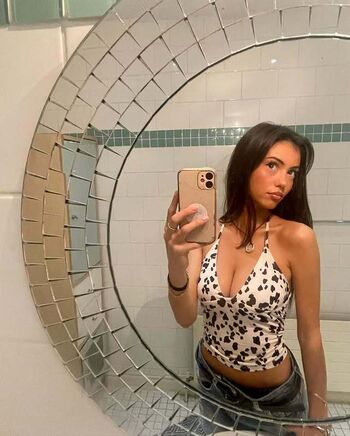 Faye Cunningham Leaked Nude OnlyFans (Photo 23)