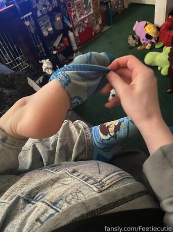 Feetiecutie