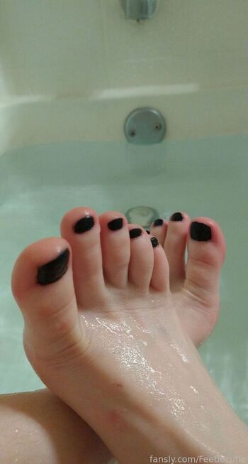 Feetiecutie
