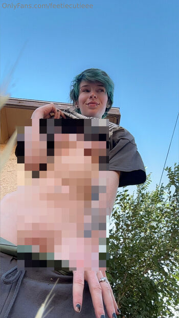 feetiecutieee Leaked Nude OnlyFans (Photo 136)