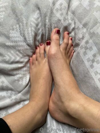 feetronnie