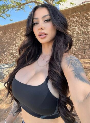Felicity Agredano Leaked Nude OnlyFans (Photo 5)