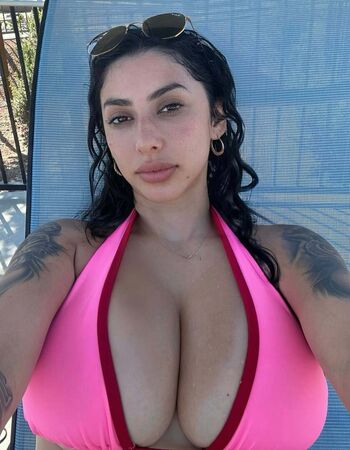 Felicity Agredano Leaked Nude OnlyFans (Photo 8)