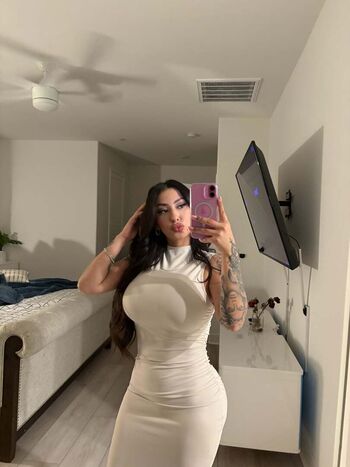 Felicity Agredano Leaked Nude OnlyFans (Photo 10)