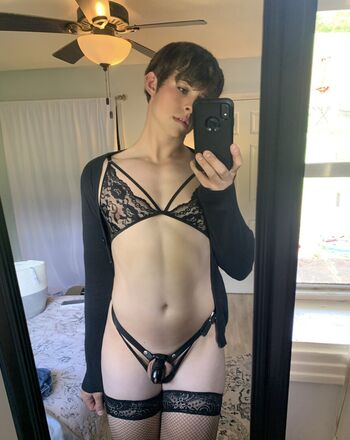 FemSlutBailey Leaked Nude OnlyFans (Photo 15)