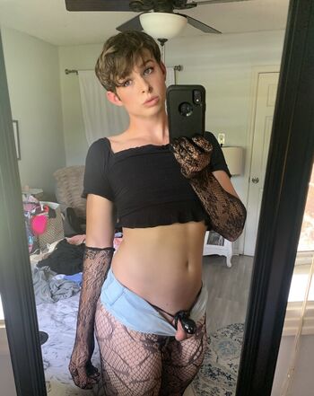 FemSlutBailey Leaked Nude OnlyFans (Photo 20)