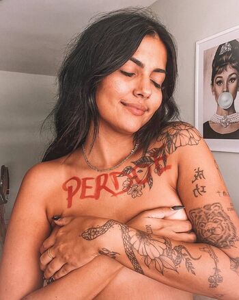 Fernanda Lopes Leaked Nude OnlyFans (Photo 2)