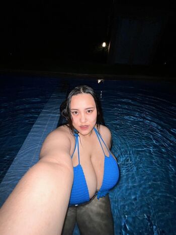 fhong_fionax Leaked Nude OnlyFans (Photo 1)