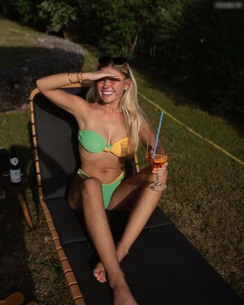 Fiichen Leaked Nude OnlyFans (Photo 8)