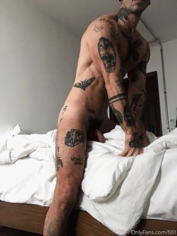 fill1 Leaked Nude OnlyFans (Photo 21)