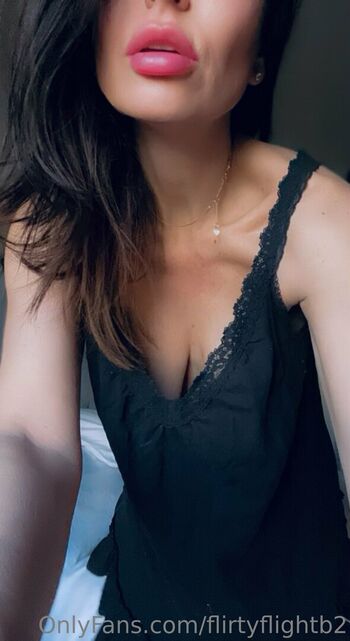 flirtyflightb2 Leaked Nude OnlyFans (Photo 25)