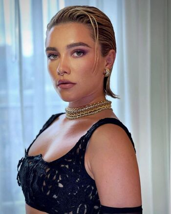 Florence Pugh Leaked Nude OnlyFans (Photo 586)