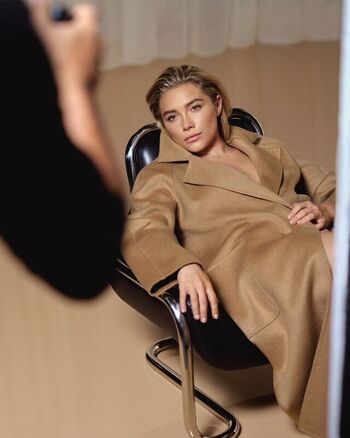 Florence Pugh Leaked Nude OnlyFans (Photo 798)