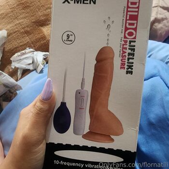 flornatiii Leaked Nude OnlyFans (Photo 2)