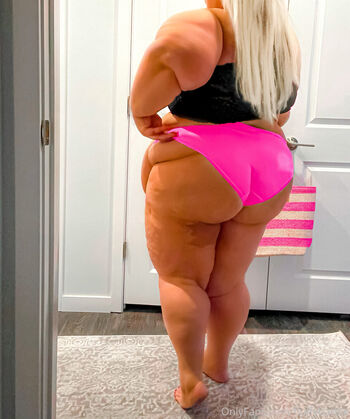 fluffybarbie Leaked Nude OnlyFans (Photo 12)