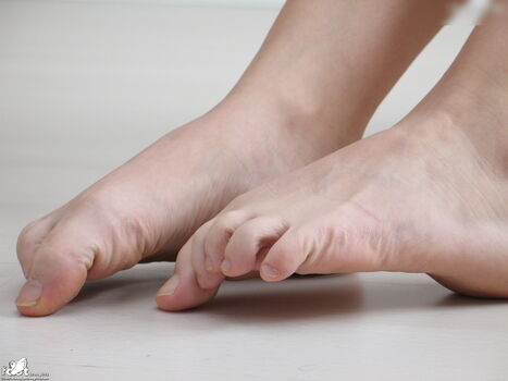 Footlovegirls