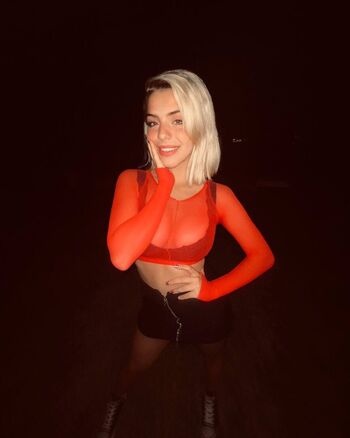 Francesca Leaked Nude OnlyFans (Photo 7)