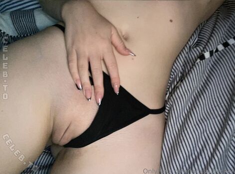 Frederike.o Leaked Nude OnlyFans (Photo 13)