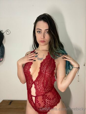 freebicky Leaked Nude OnlyFans (Photo 3)