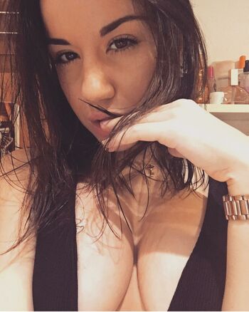 Frenchfever Leaked Nude OnlyFans (Photo 29)