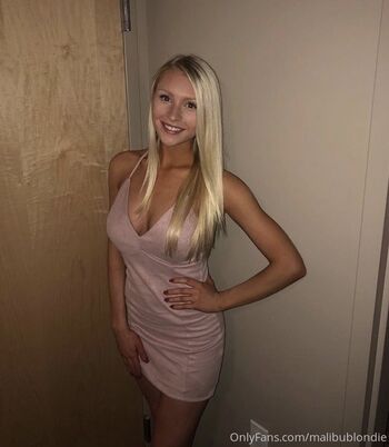 freshmanblondie18