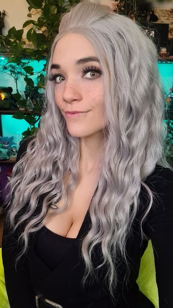 Freyja Luna / Eliska