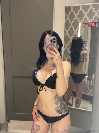 frostybun Leaked Nude OnlyFans (Photo 6)