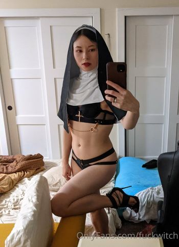fuckwitch Leaked Nude OnlyFans (Photo 27)