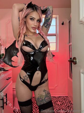 furbymommy Leaked Nude OnlyFans (Photo 20)