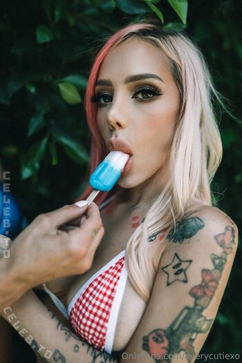 furbymommy Leaked Nude OnlyFans (Photo 25)