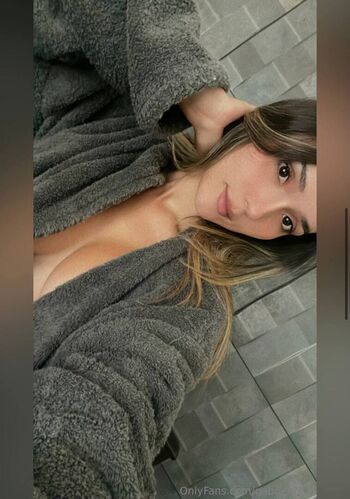 gabriela1.8 Leaked Nude OnlyFans (Photo 12)