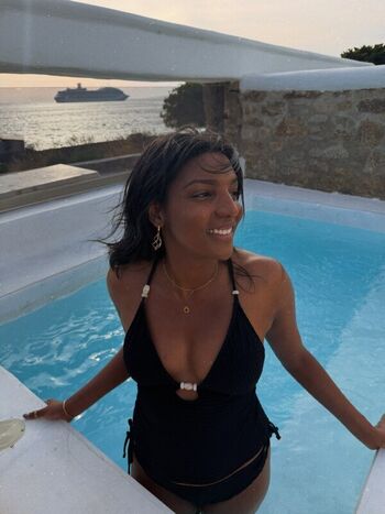 Gabriella Bell Leaked Nude OnlyFans (Photo 7)